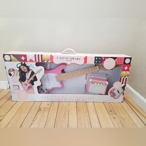 NEW FAO Schwarz Stage Stars Electric Guitar & Amp **See Description**